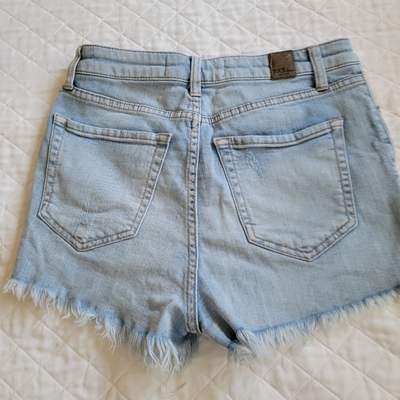 BKE denim distressed Stella high rise shorts.  Sz 26 - Picture 2 of 6